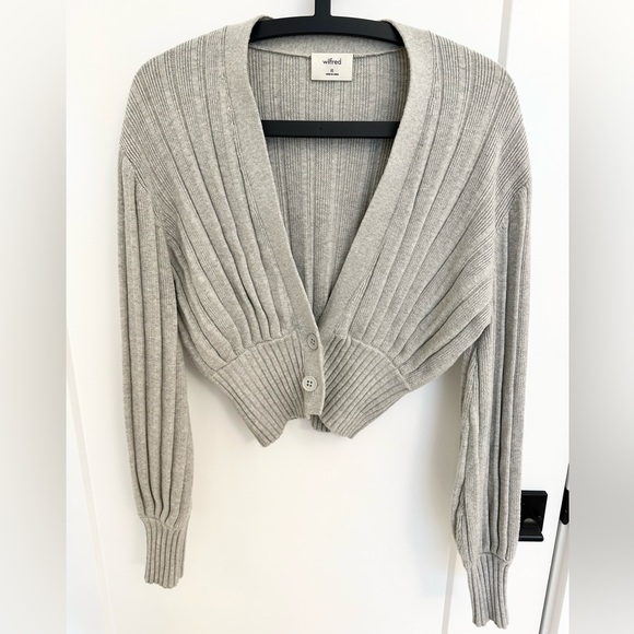 Aritzia Plunge Front Cardigan - Picture 1 of 1